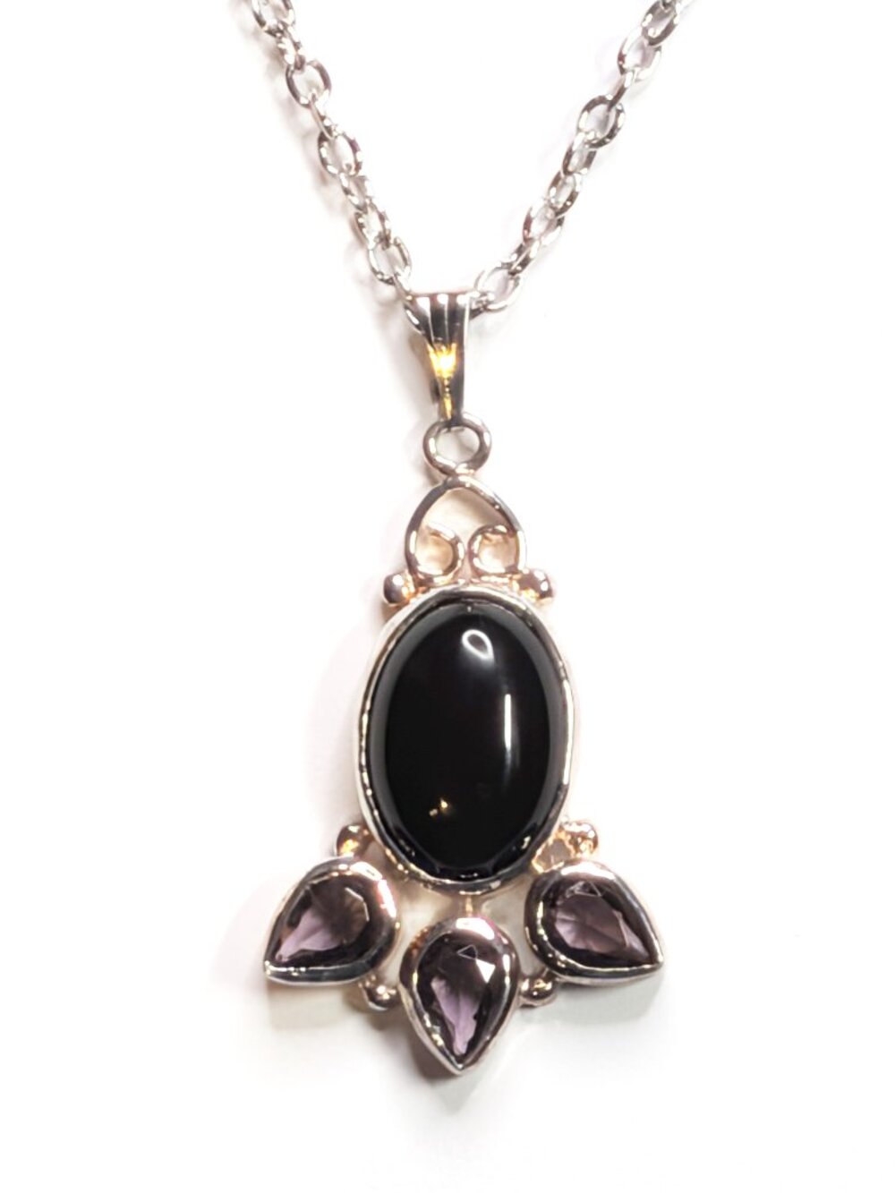 Sterling silver Pendant with black onyx, amethyst & chain